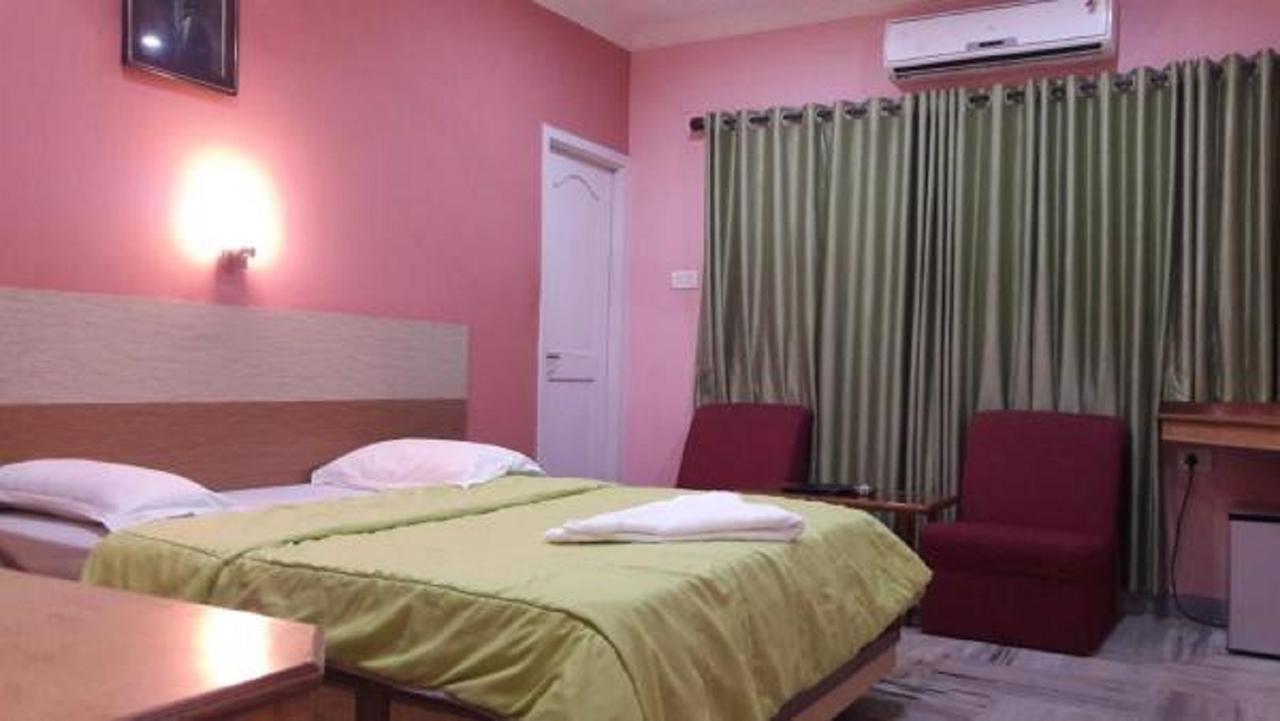 Hotel Sai International Rayagada Buitenkant foto
