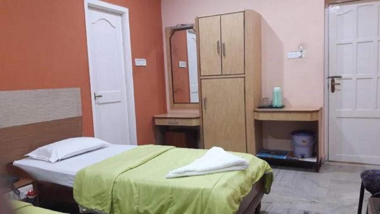 Hotel Sai International Rayagada Buitenkant foto