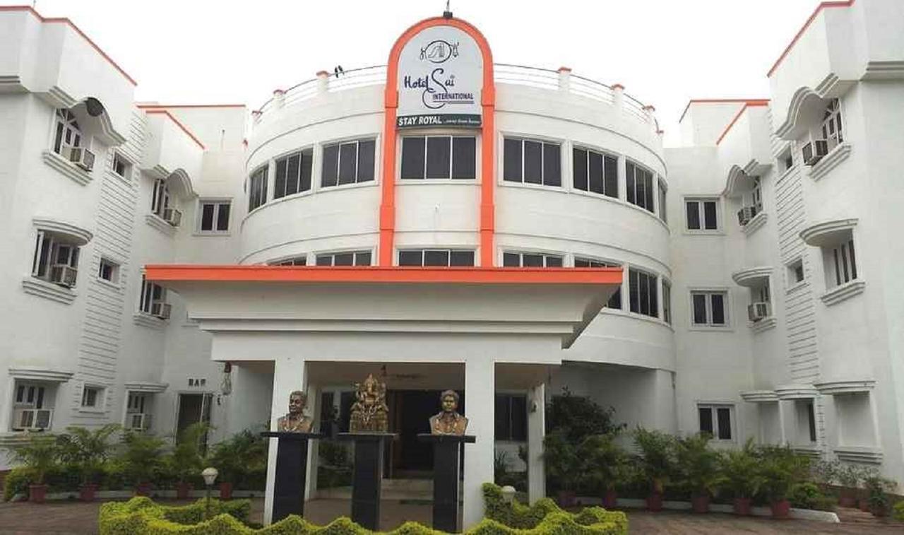 Hotel Sai International Rayagada Buitenkant foto